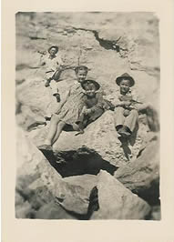 1943.Jerry.Nell.&Friend(Kenneth)w.Dad,ChalkMt           